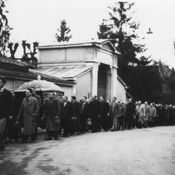 In Genf trauerten zahlreiche Menschen im Dezember 1936 um den toten spanischen Anarchisten Ramón Mateo.